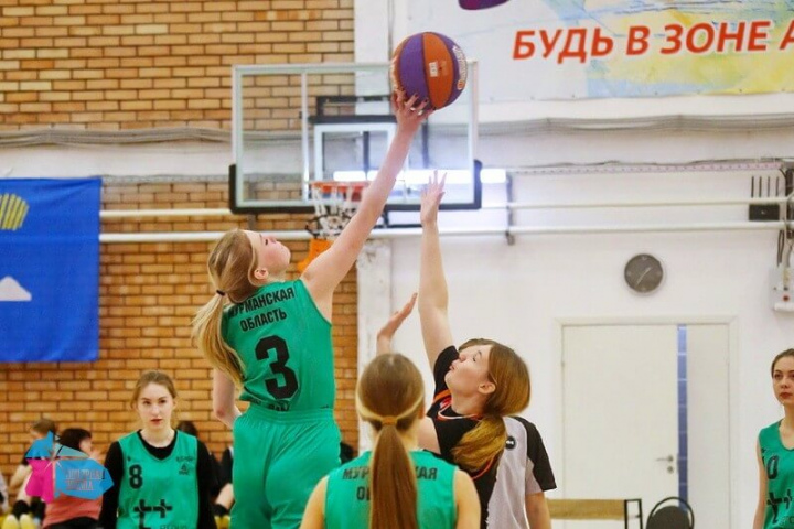 В Мурманской области прошли 1 и 2 дивизионы Чемпионата школьной баскетбольной лиги «КЭС-БАСКЕТ»