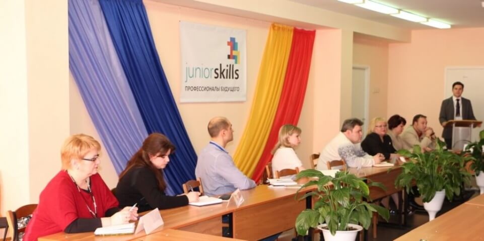 В центре «Лапландия» состоялся круглый стол «JuniorSkills как средство ранней профориентации и основ профессиональной подготовки школьников»