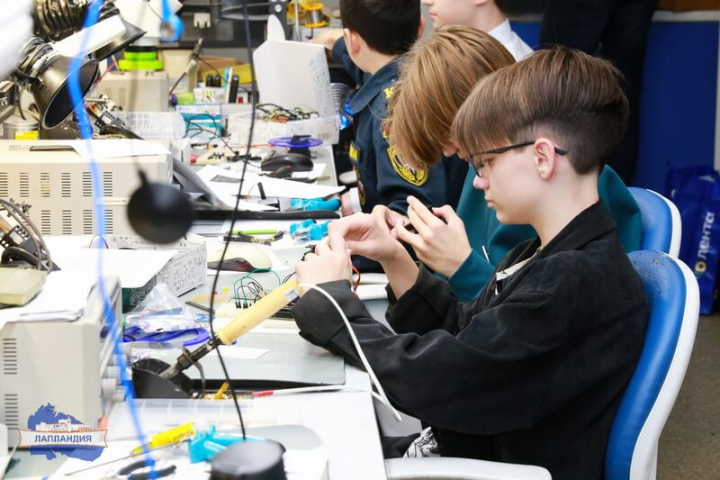 В детском технопарке «Кванториум-51» стартовал региональный чемпионат «ЮниорПрофи» Мурманской области!