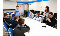 В детском технопарке «Кванториум» стартовал конкурс научных и инженерных проектов «КвантоАрктика»!