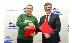 Центр образования «Лапландия» подписал соглашение о сотрудничестве с Федерацией лыжных гонок Мурманской области