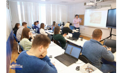 Курс повышения квалификации в детском технопарке «Кванториум»: «Современные направления в области технического творчества детей: робототехника на базе микроконтроллеров»