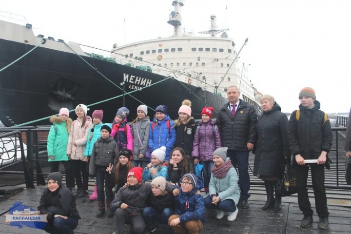 На атомном ледоколе «Ленин» состоялась встреча  учащихся центра «Лапландия» с членами Российского общества дружбы с Кубой