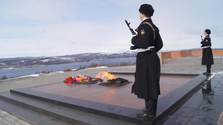 Вахта Почетного караула в преддверии 73 годовщины Победы в Великой Отечественной войне 1941-1945 годов