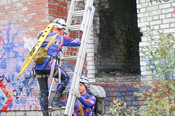 В Мурманской области состоялись соревнования юных спасателей, пожарных и водников