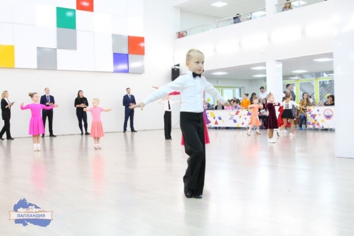 Свыше 300 участников собрал областной турнир по танцевальному спорту «Осенний бал»
