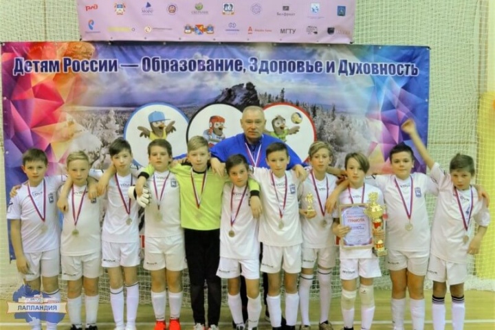 Мегаспорт в Хибинах – 2019: команда «Лапландии» завоевала 2 место соревнований по мини-футболу