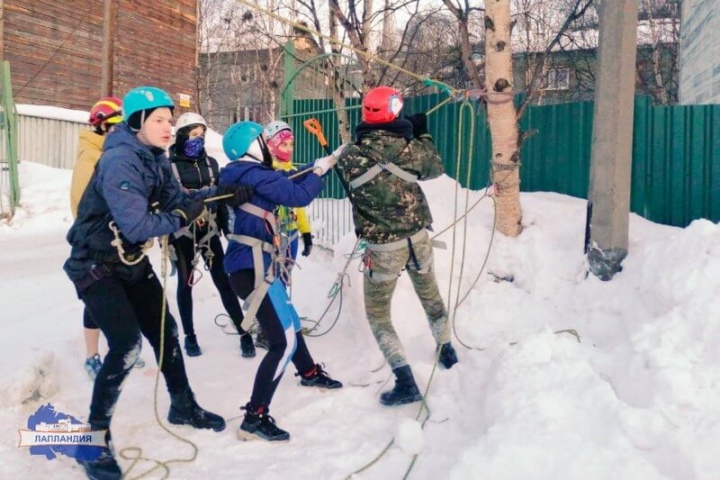 В центре «Лапландия» завершились учебно-тренировочные сборы юных спасателей