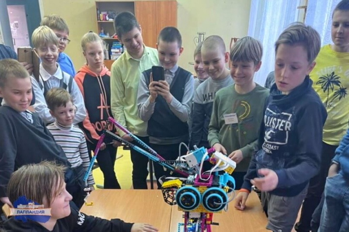 В Терском районе прошел фестиваль детского научно-технического творчества в мобильном технопарке «Кванториум-51»