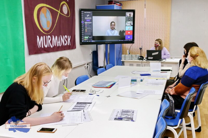 100 проектов на защиту: в Мурманской области прошел первый день форума научной молодежи
