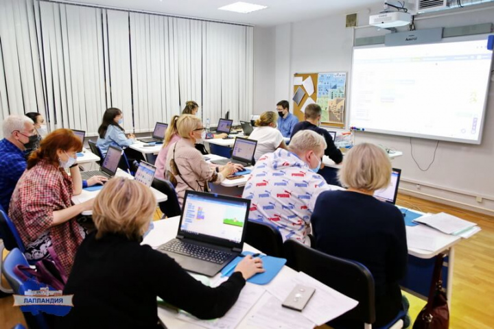 В «Лапландии» проходят курсы повышения квалификации «Современные направления в области технического творчества детей: IT-квантум»