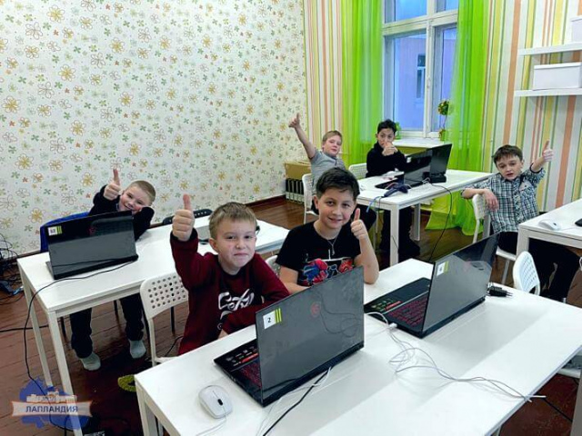 Завершилась вторая очная сессия мобильного технопарка «Кванториум-51» в посёлке Зеленоборский