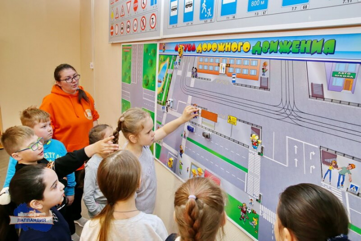 Обучающиеся СОШ № 18 г. Мурманска начали обучение по программам «Лаборатории безопасности»