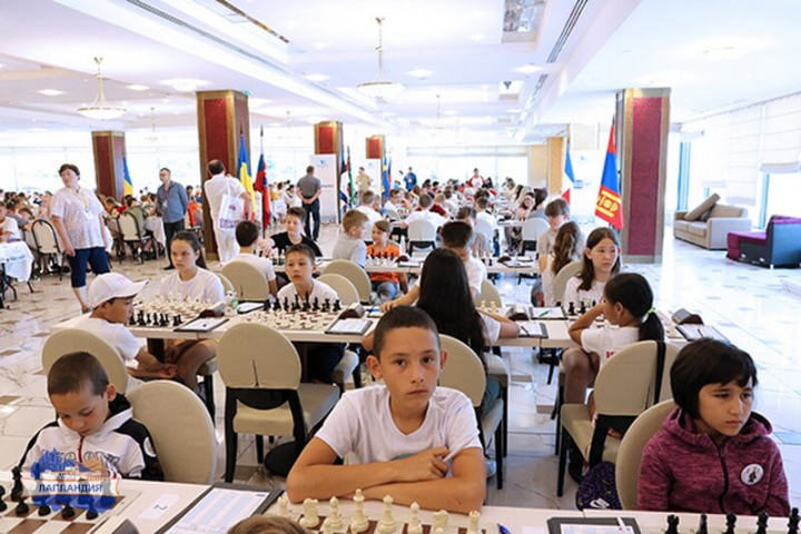 Команда юных шахматистов из Апатитов представит Мурманскую область на Всероссийских соревнованиях