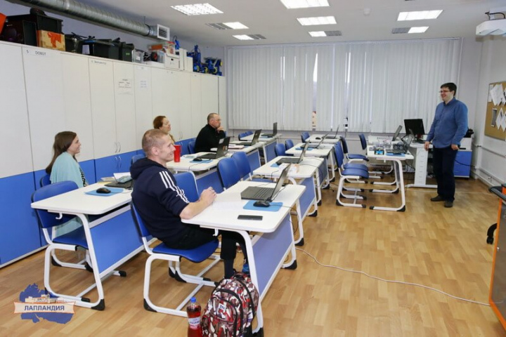 В Лапландии начались курсы повышения квалификации «Современные направления в области технического творчества детей: Промробоквантум»