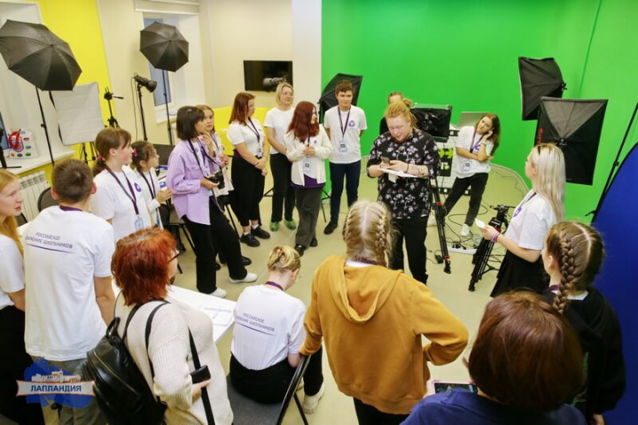 В центре образования «Лапландия» завершился областной лагерь-тренинг «Поколение Больших перемен» в рамках работы мультимедийного центра «СНЕГ»