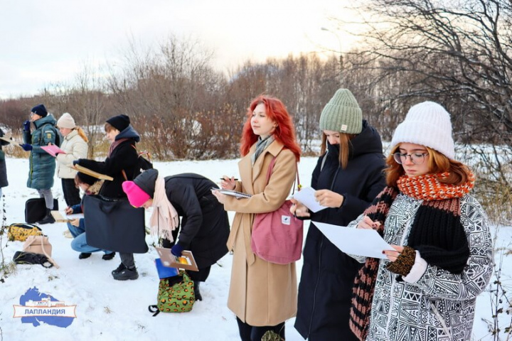 Пленэр на берегу Семеновского озера провели участники профильной смены «Композиция» по направлению «Искусство»