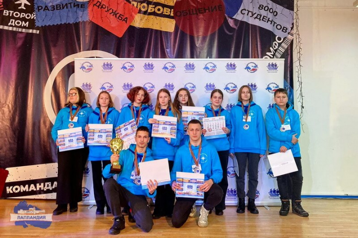 Сборная команды Мурманской области стала призером 10-го Всероссийского экологического слёта юных полярников «Наша планета»