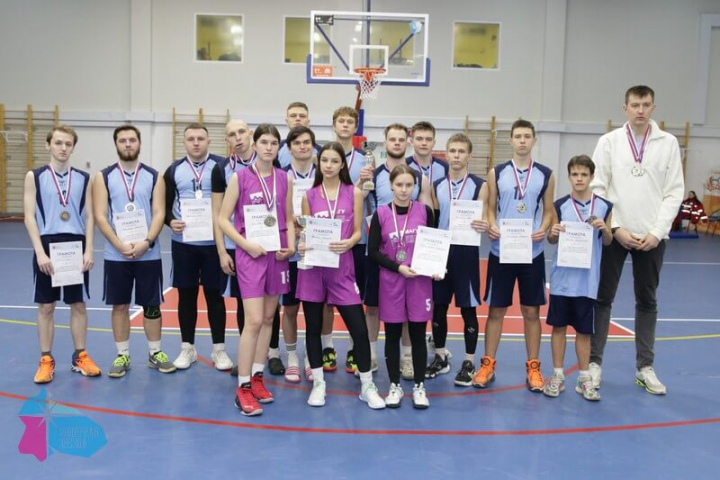 Определены победители и призеры соревнований по баскетболу среди образовательных организаций высшего образования Мурманской области
