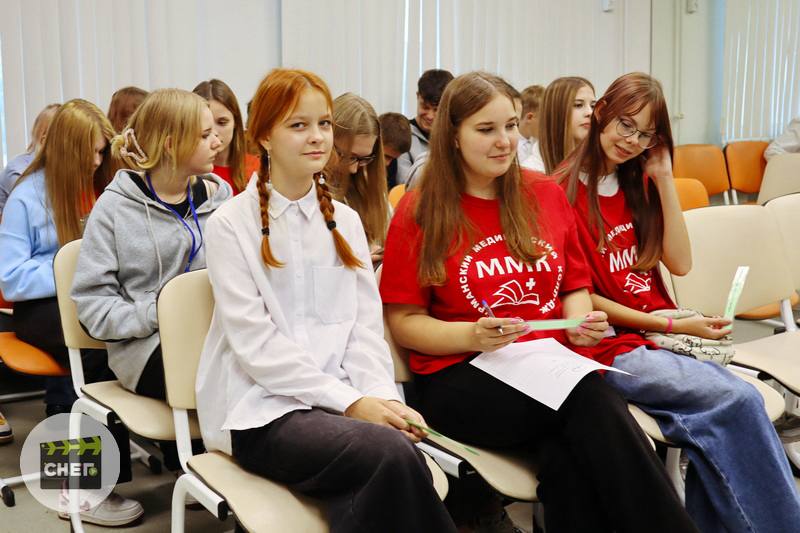 Детский пресс-центр «СНЕГ» принял активное участие в акции «Голубь мира»