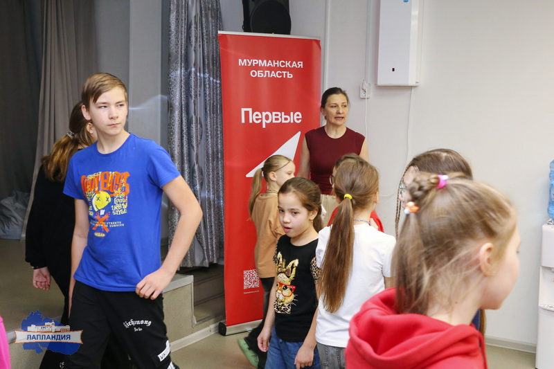 Первичное отделение Движения Первых центра образования «Лапландия» присоединились к общероссийской акции «В мире театра»