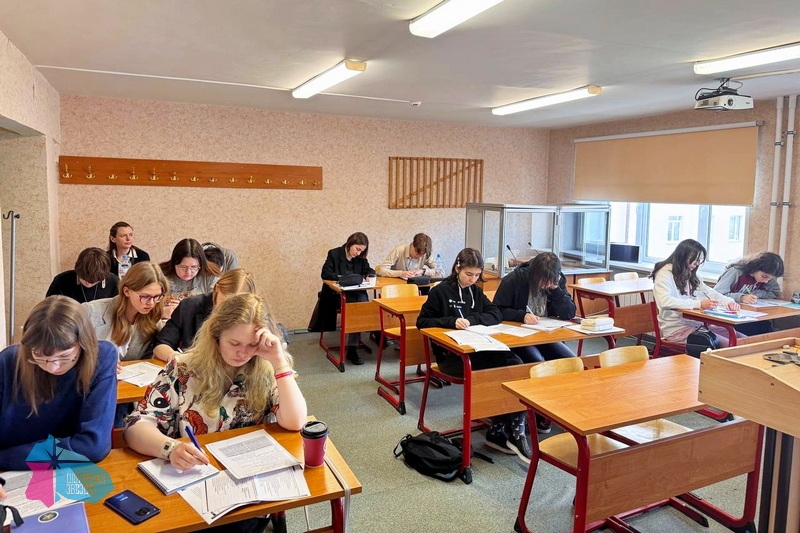 Состоялась профильная смена «Продвинутая грамматика»