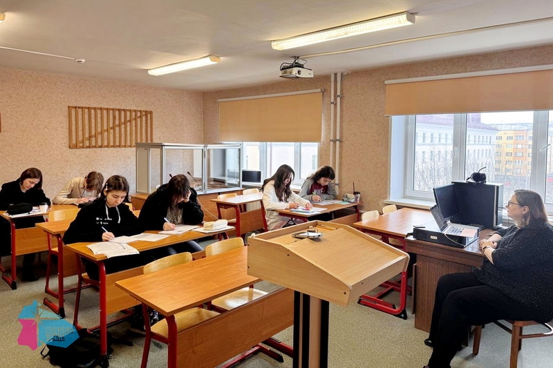 Состоялась профильная смена «Продвинутая грамматика»