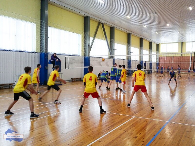 В Мурманской области состоялись областные соревнования по волейболу среди мужских и женских команд