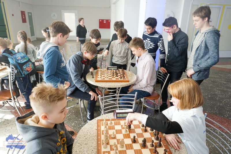 В рамках проекта «КвантоШахматы» в детском технопарке «Кванториум-51» завершился второй этап шахматного турнира