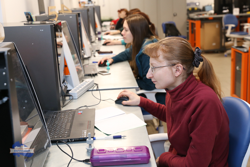 На базе детского технопарка «Кванториум-51» педагоги региона повышают свою квалификацию в области 3D-технологий