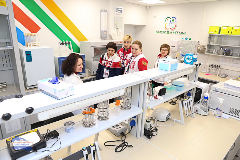 Детский технопарк «Кванториум-51» с ознакомительным визитом посетила официальная олимпийская делегация Российского союза спортсменов