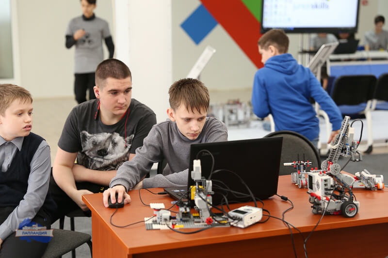 Отбор участников на конкурсные мероприятия Всероссийского технологического фестиваля PROFEST-2019