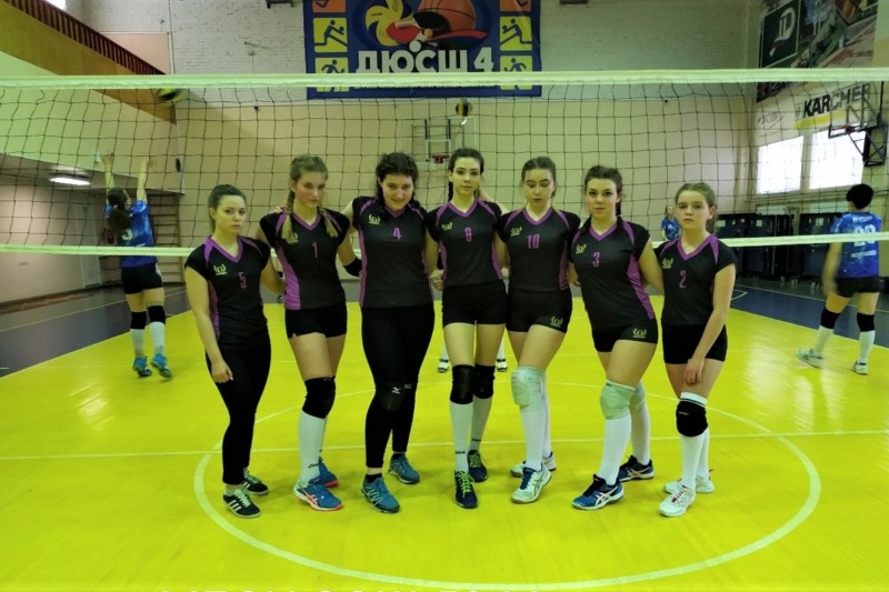 Команды Мурманской области приняли участие в 3 этапе Всероссийских соревнований по волейболу «Серебряный мяч» среди команд общеобразовательных организаций