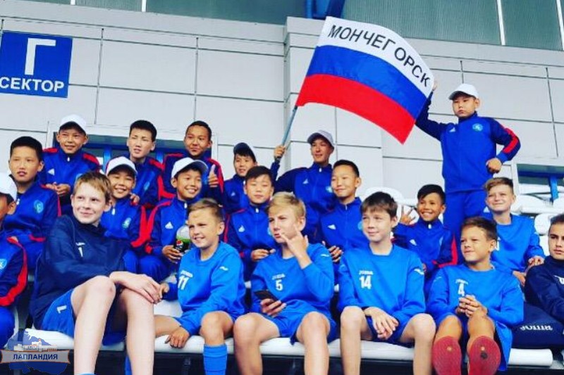Команда Мурманской области выступила в финале Всероссийских соревнований по футболу «Кожаный мяч»