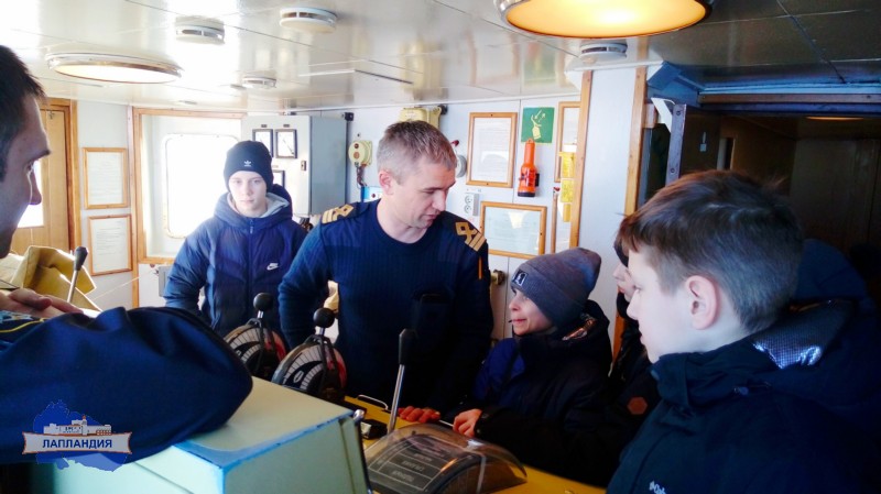 Северный флот встретил юных полярников