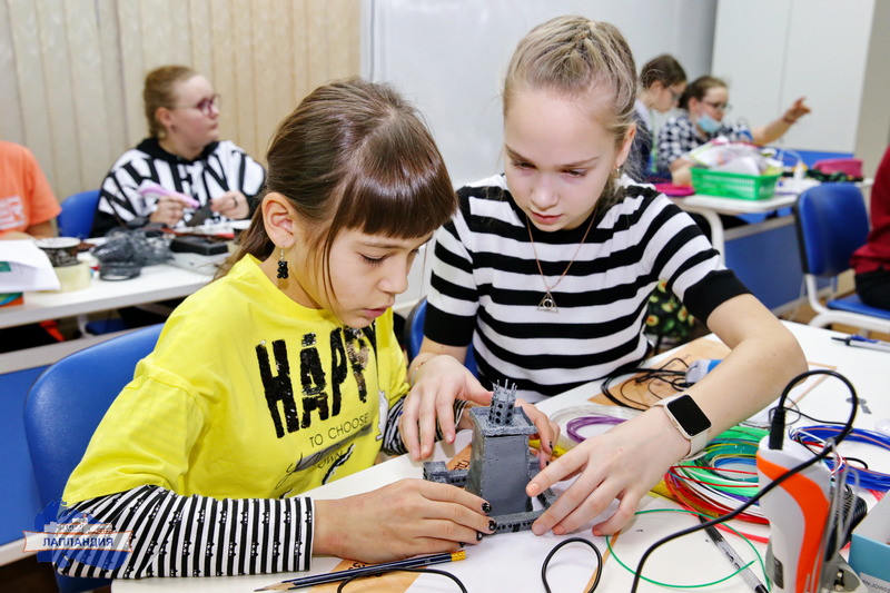В детском технопарке «Кванториум-51» проходит региональный отборочный этап VII Всероссийской олимпиады по 3D-технологиям