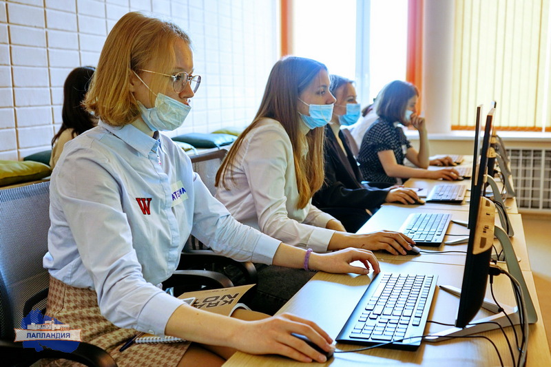 В Мурманской области состоялся региональный форум обучающихся «Молодежный вектор Арктики-2022»