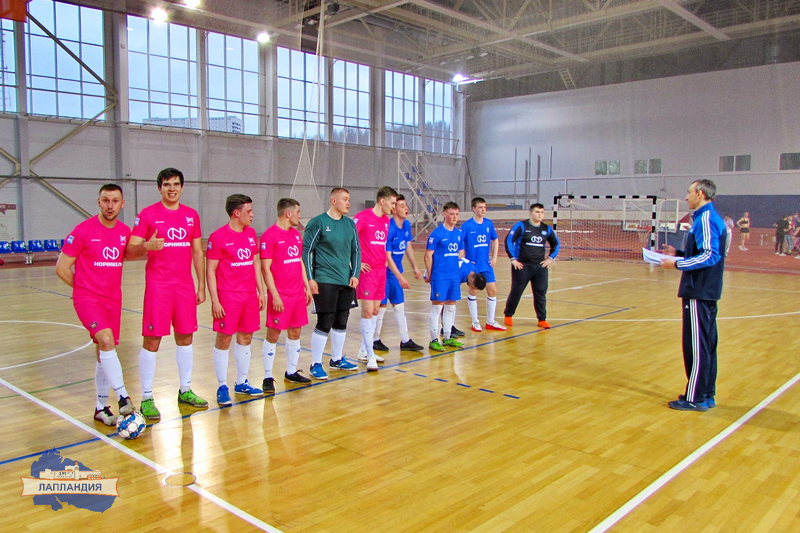 Спортсмены Мурманской области примут участие в соревнованиях по мини-футболу среди студентов «Серебряная лига-2022»