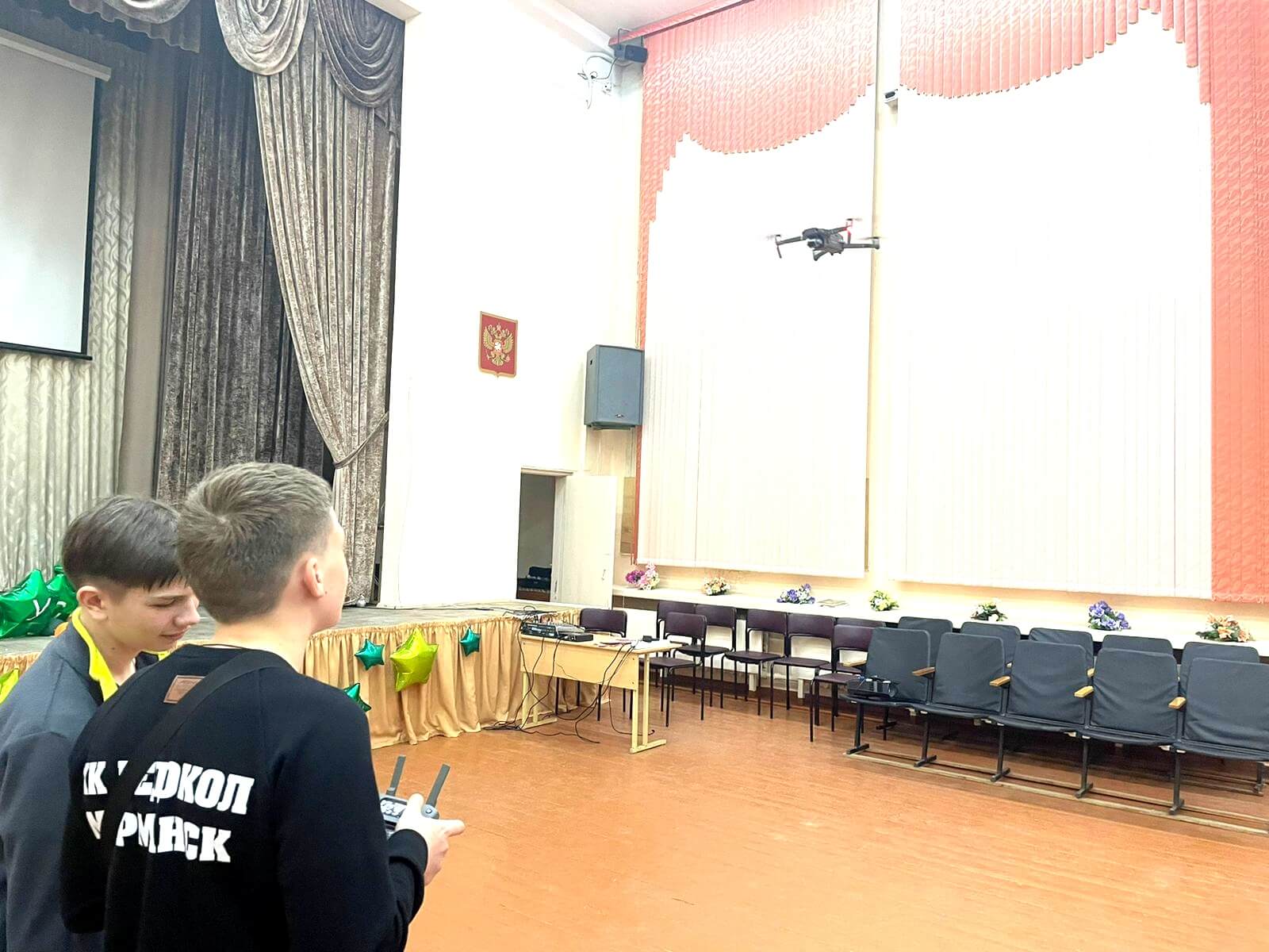 Закончился  образовательный интенсив в мобильном технопарке «Кванториум» на базе летнего лагеря в МБОУ СОШ 22 в г.Мурманске