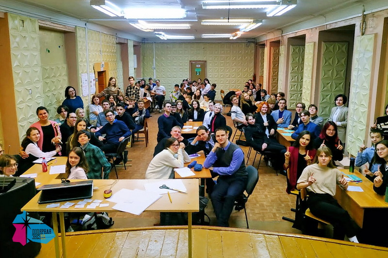67 команд приняли участие во II этапе Чемпионата по интеллектуальной игре «Что? Где? Когда?» среди школьников Мурманской области