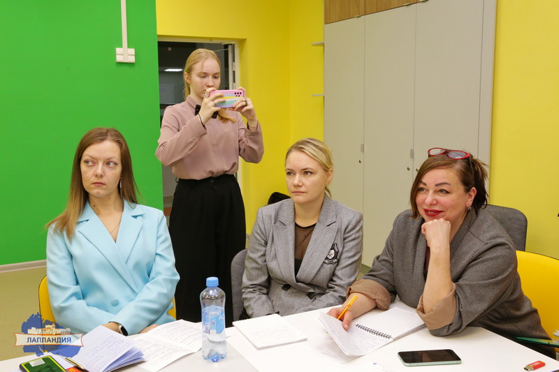 В Лапландии состоялся областной семинар «Технологии и практики организации деятельности объединений юных журналистов»