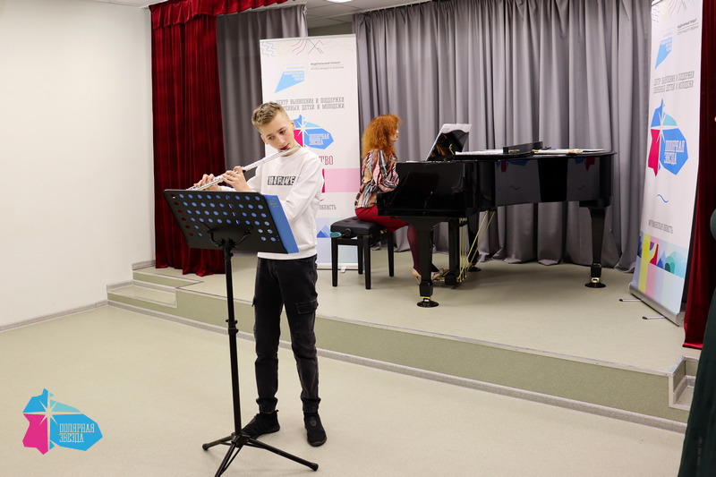 Совершенствованием профессиональных навыков игре на флейте занимаются ребята на профильной смене «Музыкально-исполнительское искусство»