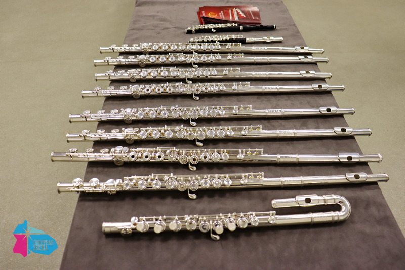 Мастер флейты. Японские флейты в Московском Флейтовом центре фото.