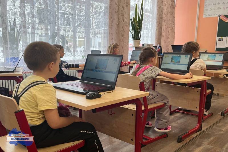 В мобильном технопарке продолжается серия мастер-классов для самых юных жителей Мурманской области!
