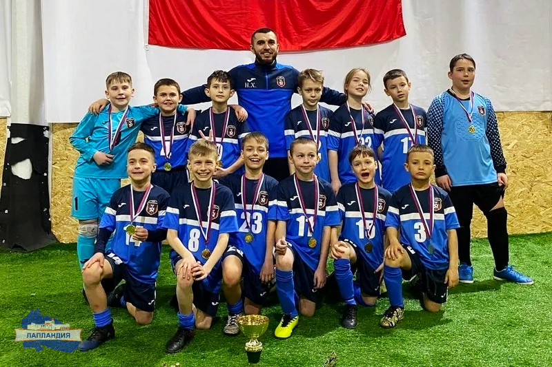 Победителями и призерами детской мини-футбольной лиги «Полярная звезда» стали учащиеся центра «Лапландия»